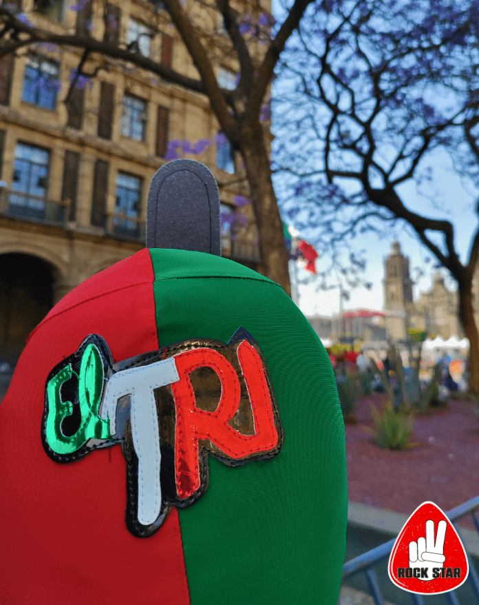 MASCARA TRICOLOR EL TRI