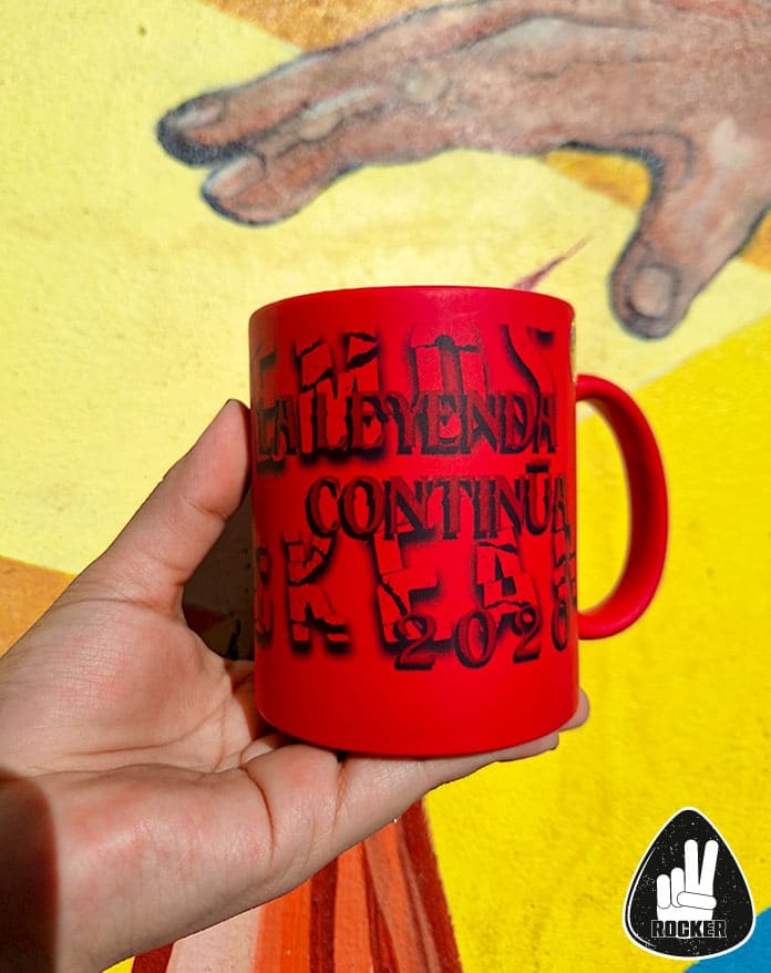 TAZA MÁGICA EL TRI QUEREMOS ROCKEAR 2020 ROJA