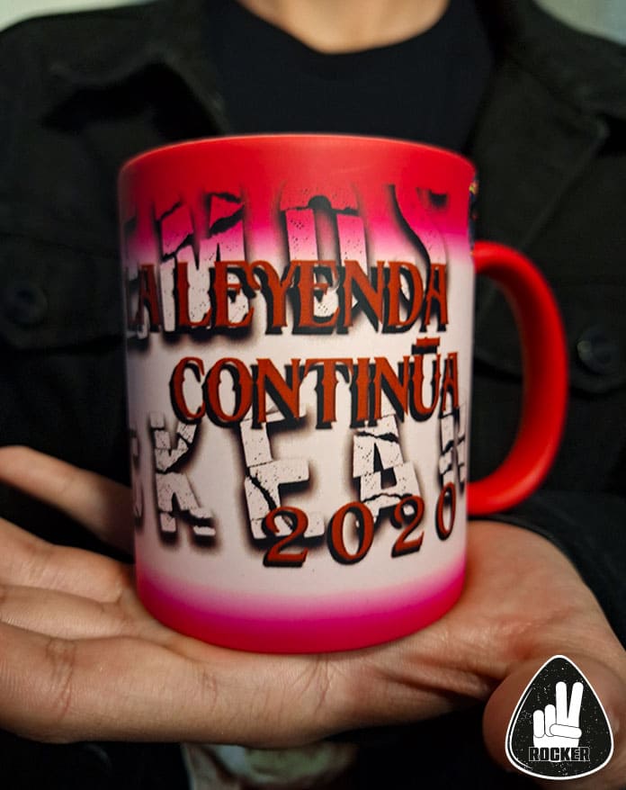 TAZA MÁGICA EL TRI QUEREMOS ROCKEAR 2020 ROJA