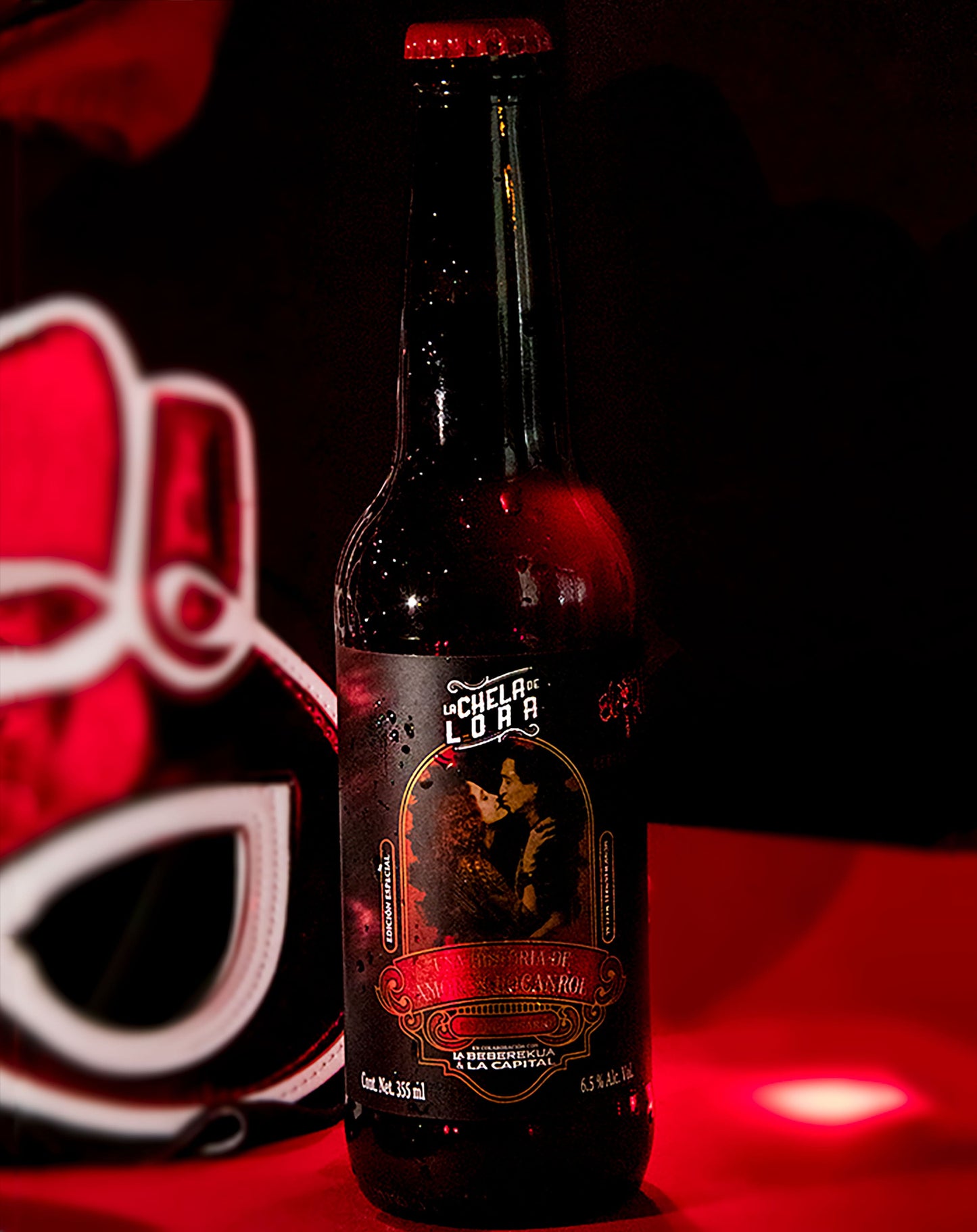 CERVEZA LA CHELA DE LORA EL TRI CON MEZCAL