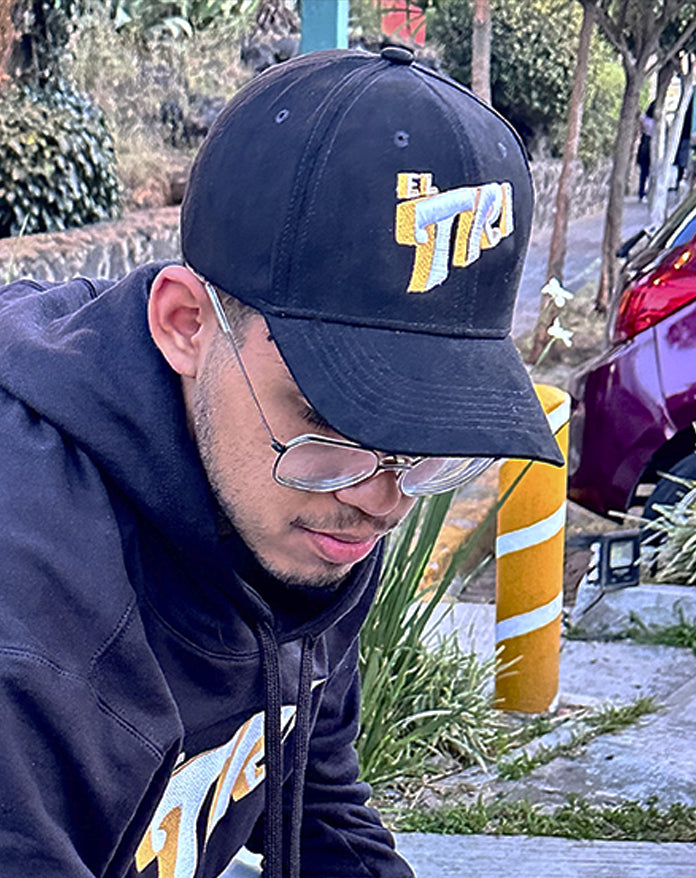 GORRA EL TRI SIMPLEMENTE SINFÓNICO DORADA