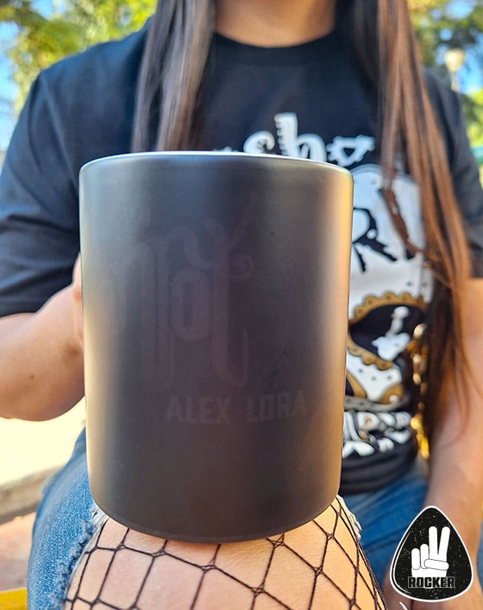 TAZA MÁGICA EL TRI ALEX LORA PORTADA LIBRO QUE VIVA EL ROCANROL